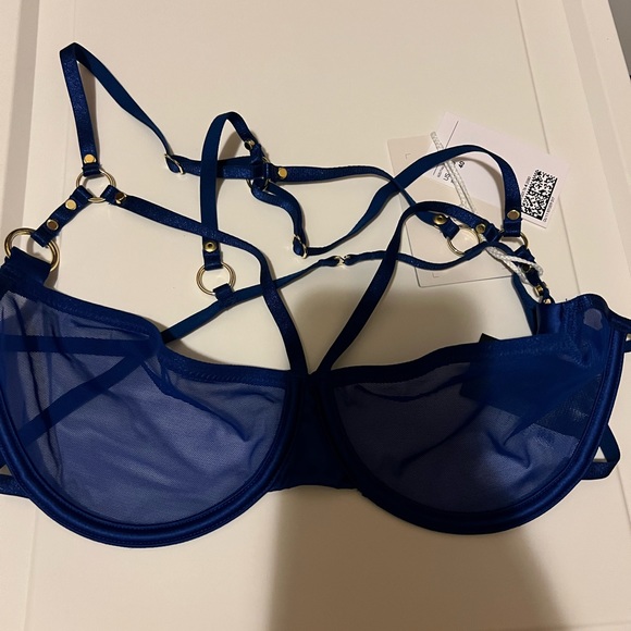 H&M studio collection AW 21 bra NWT size 8 - Picture 2 of 4